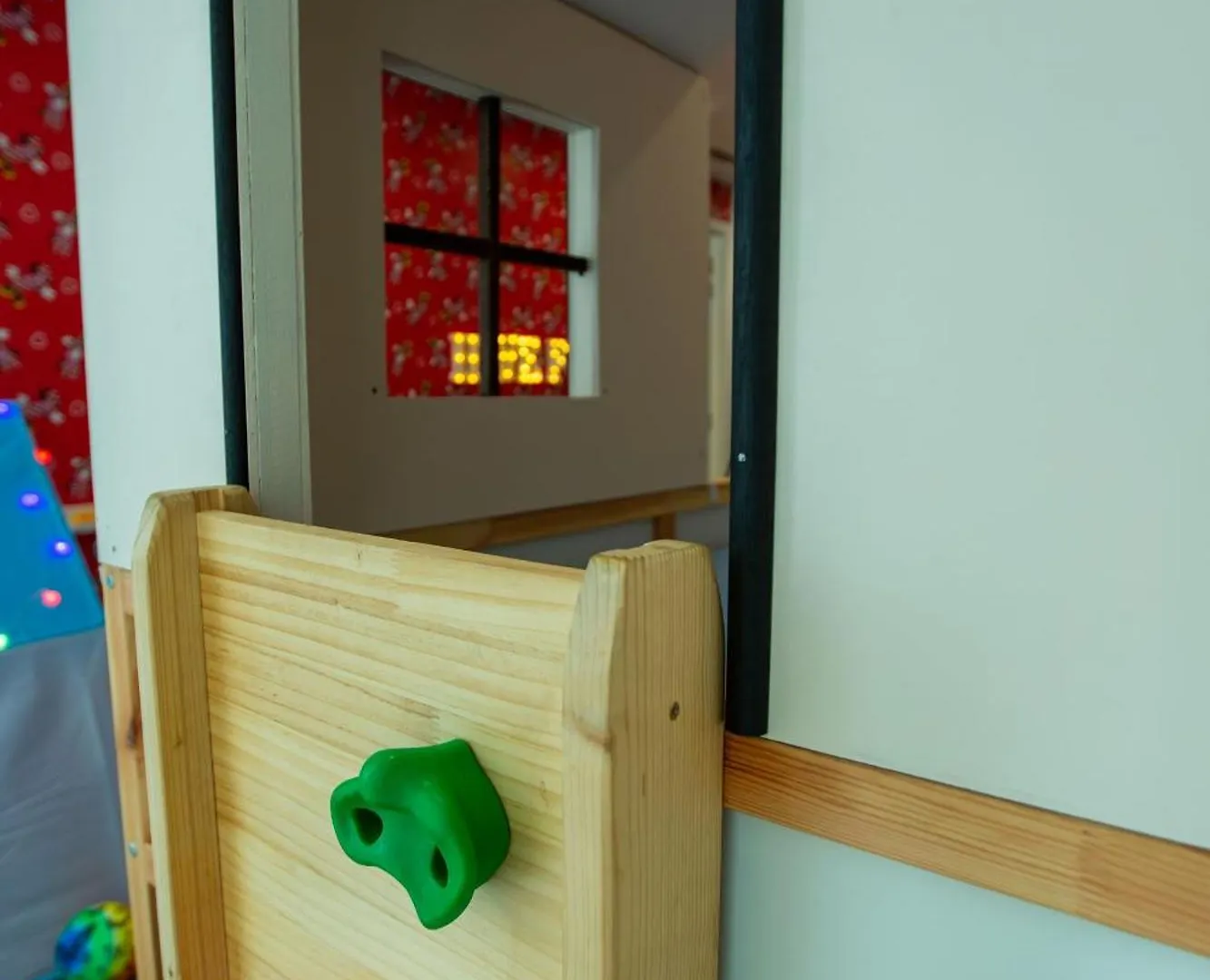 Ferienwohnung Kuala Lumpur Kids Friendly Playground Bunk Bed Ma­lay­sia
